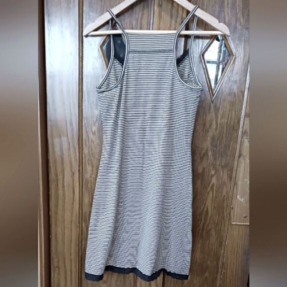 Lauren Ralph Lauren Striped Racerback Dress with Shelf Bra and Lace Trim XSMALL - Picture 6 of 11